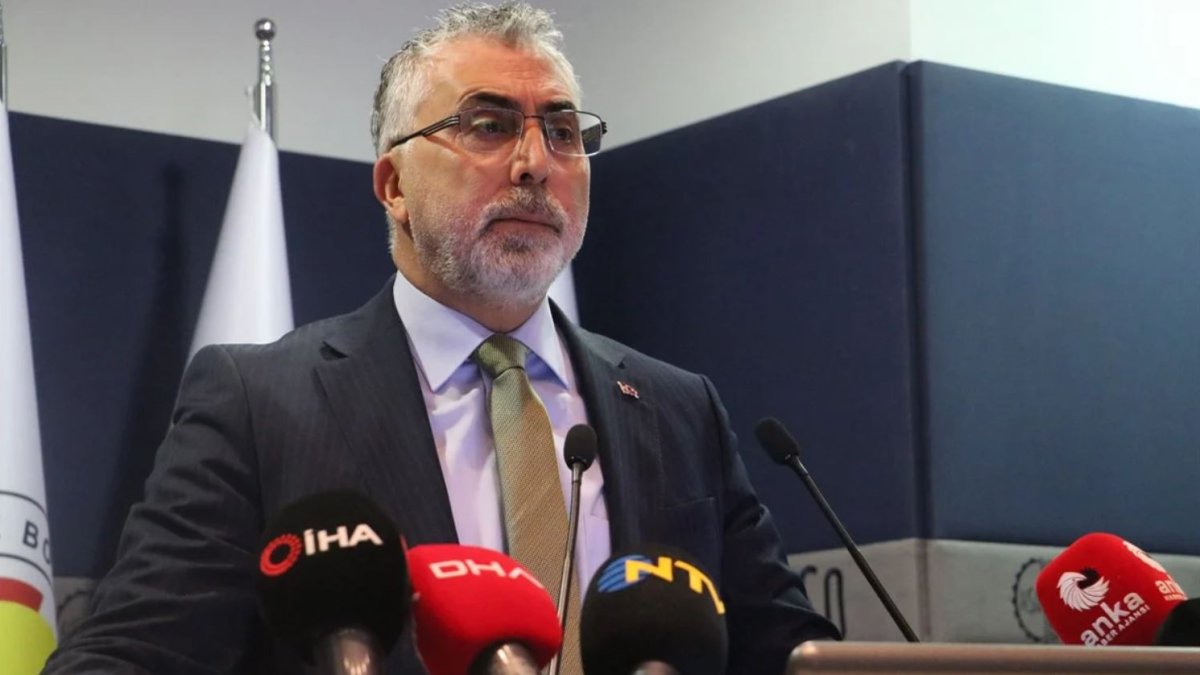 Bakan Işıkhan'dan zam açıklaması: Memurları enflasyona ezdirmeyeceğiz