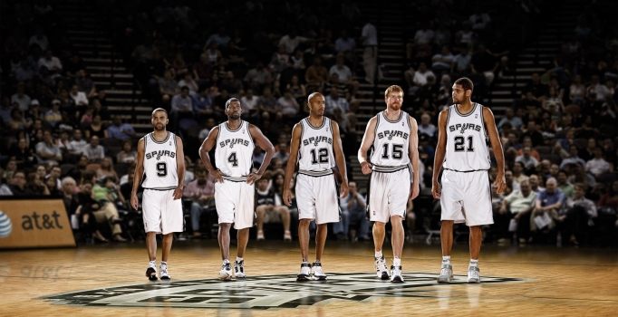 NBA'de Spurs durdurulamıyor