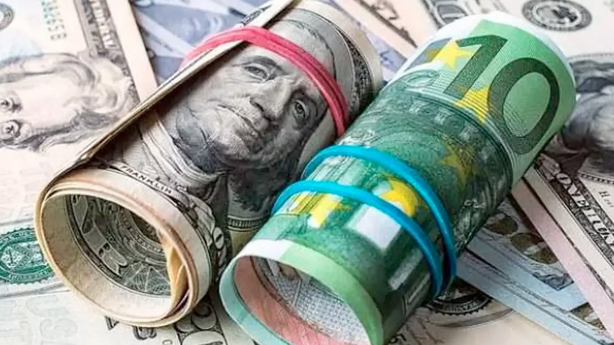 Döviz kurları yatay seyirde