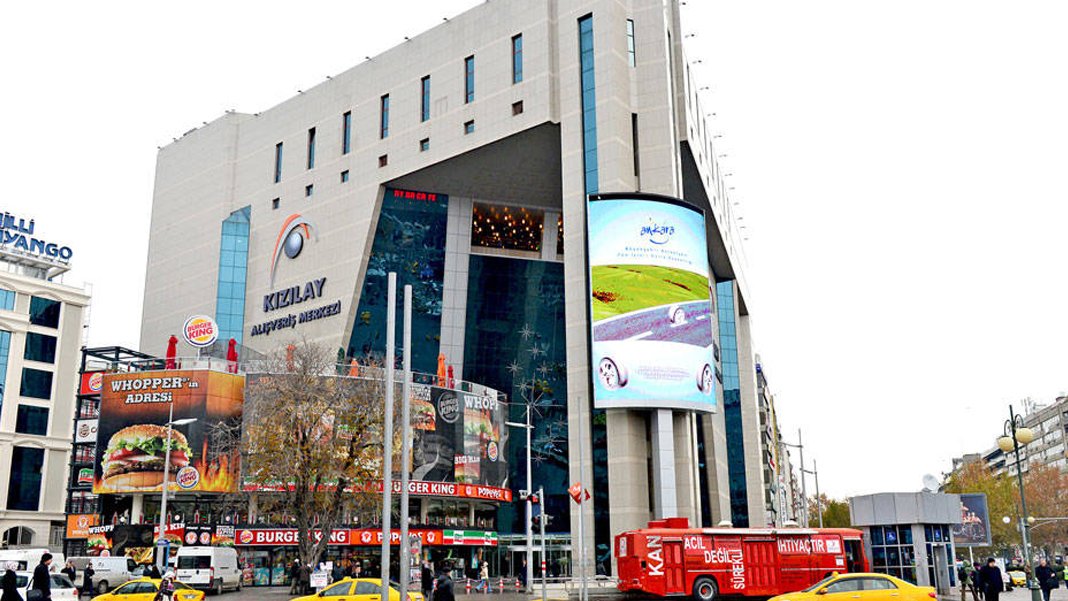 Kızılay AVM iflas etti: Türk Kızılayı esnafa dükkanları boşaltması için ihtar gönderdi
