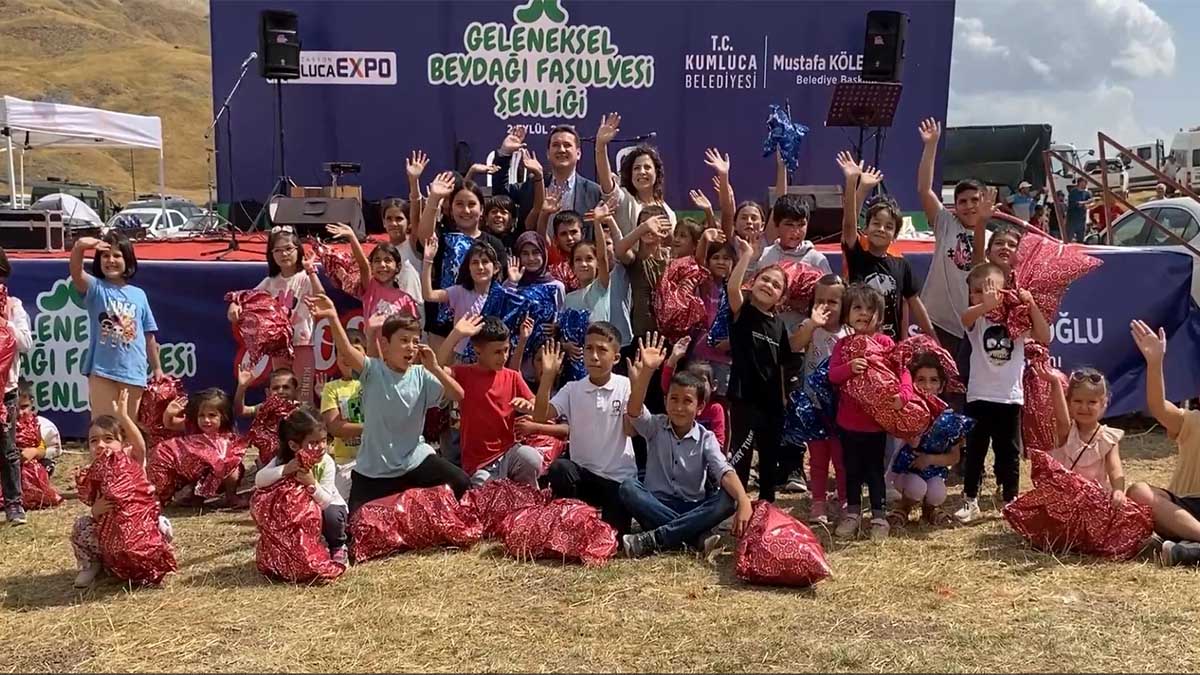 Geleneksel Beydağı Fasulyesi Şenliği gerçekleşti