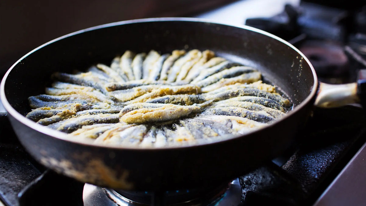 Balıkçıların sır gibi sakladığı tarif! Bir kez deneyen vazgeçemeyecek: Yıllardır yanlış pişiriliyor...