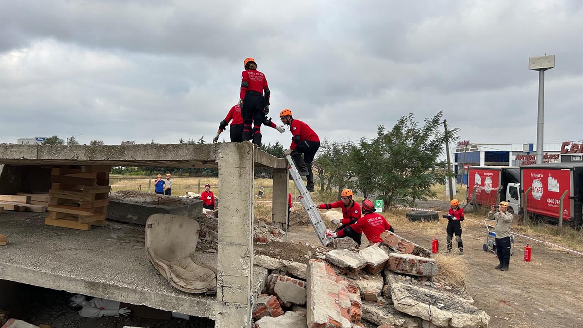 Trakya’da Bir İlk: Arama kurtarma ekibi akreditasyon aldı