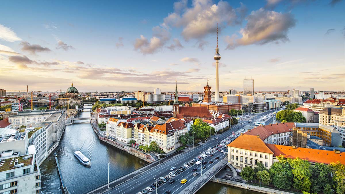 Almanya’ya göç edecekler merdiven altı girişimlere dikkat