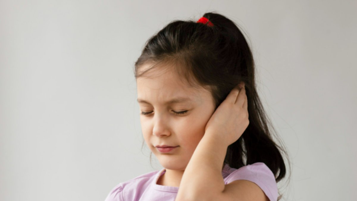 Çocuğun Kulak Ağrısına Ne İyi Gelir: Doğal ve Etkili Çözümler