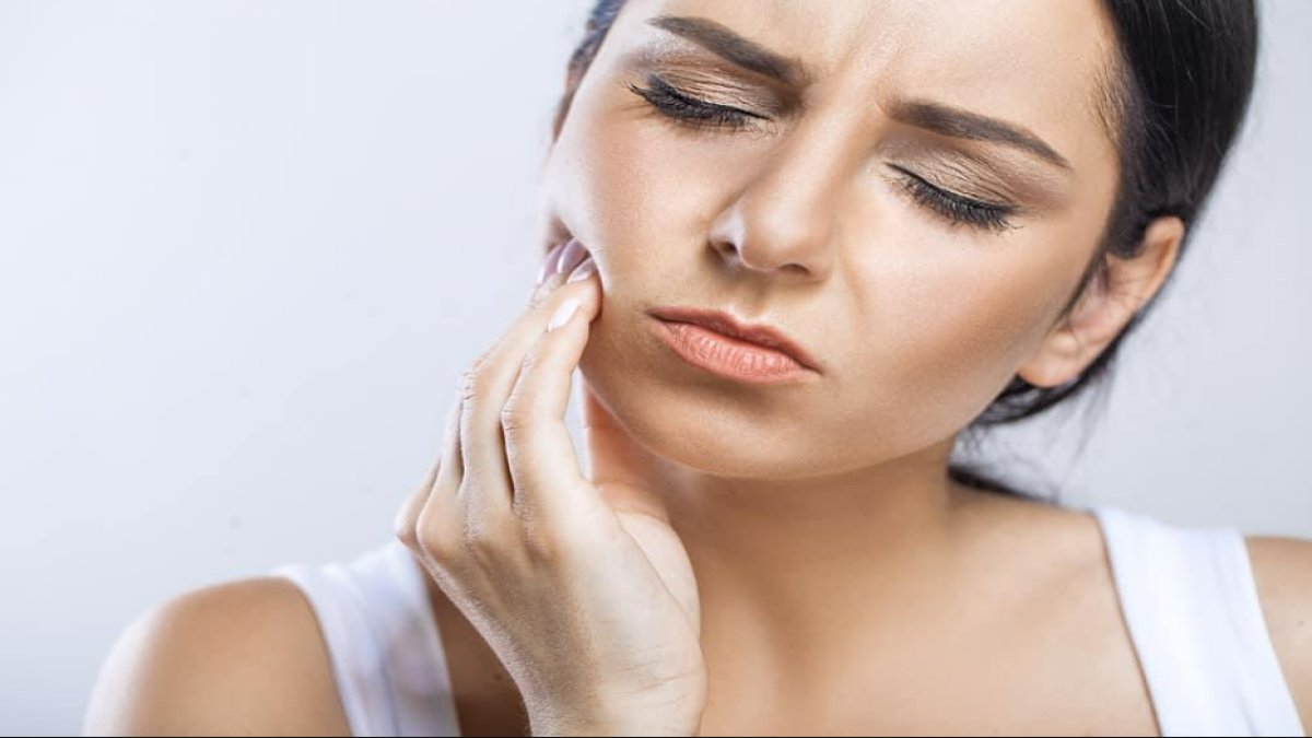 Diş Ağrısına Hangi İlaç İyi Gelir?