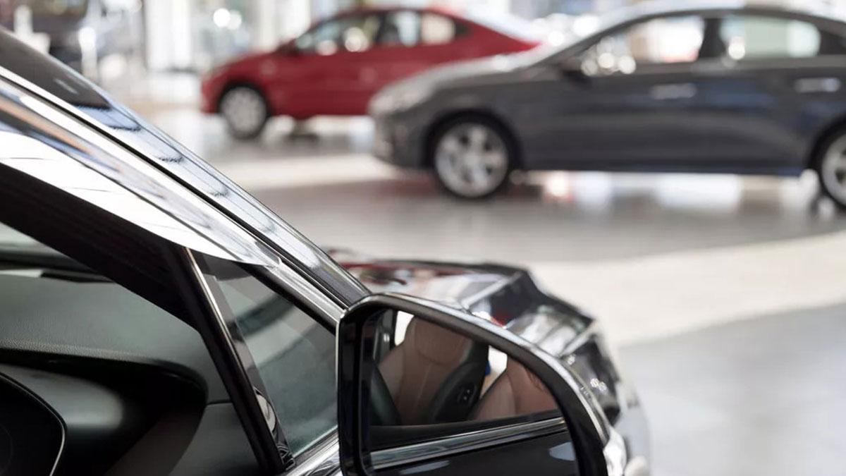 Yeni araba alacaklara sevindiren haber! Talep patlaması nedeniyle araç bulunamıyordu