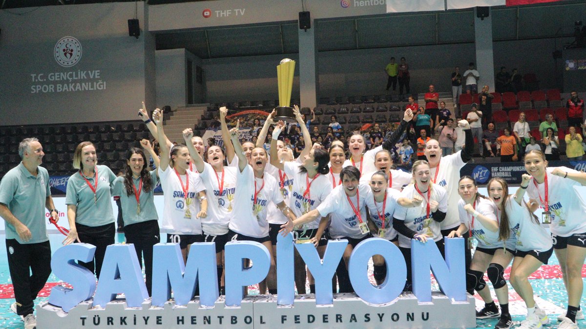 Hentbol Süper Kupası Yalıkavakspor'un