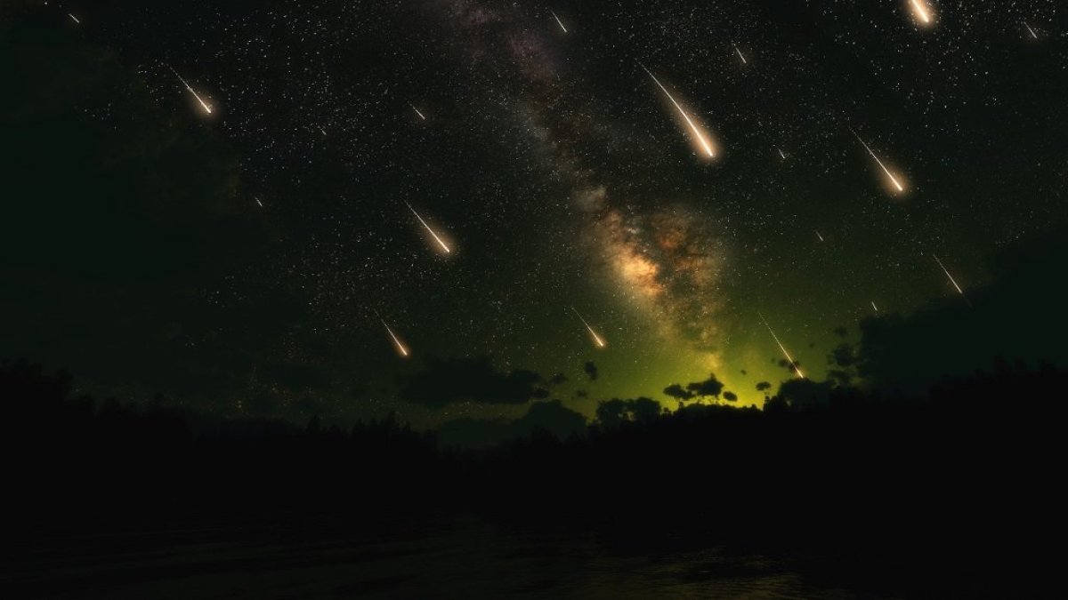 O tarihte herkes gökyüzüne baksın! Yeni meteor yağmuru 'Eva' geliyor! Türkiye'den görülecek...