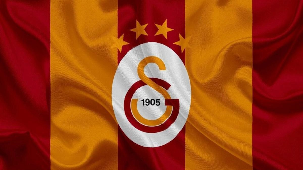 Cimbom'un yıldızından taraftara mesaj