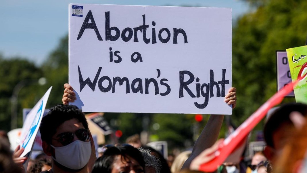 Meksika’da mahkemede kadınlar haklı çıktı: Kürtaj artık suç değil