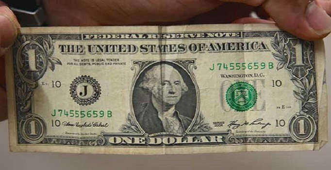 Deniz Harp Okulu'nda üsteğmenin odasında '1 dolar' bulundu