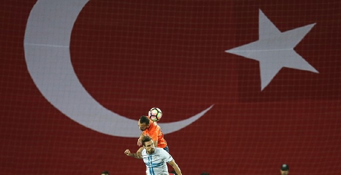 Medipol Başakşehir, evinde Rijeka ile 0-0 berabere kaldı