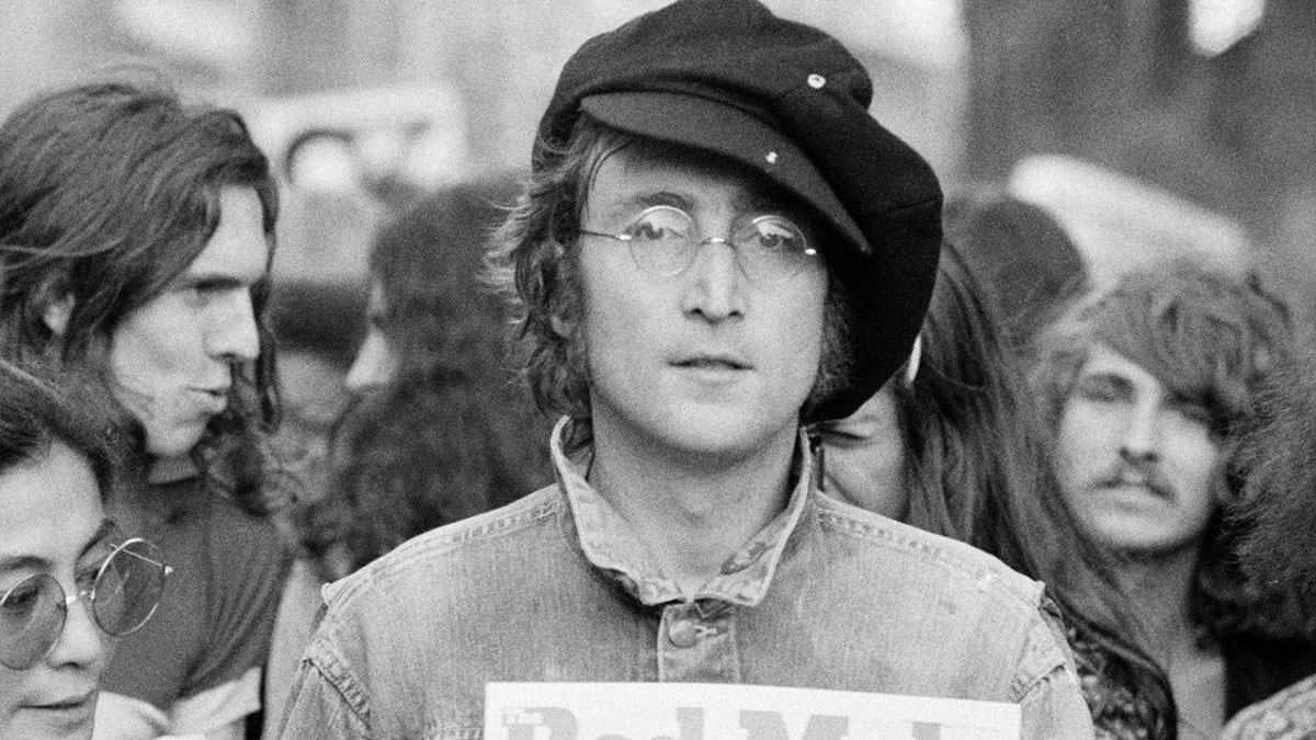 John Lennon'ın yıllardır kayıp olan saati bulundu
