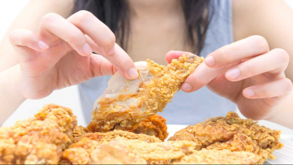 Tavuk Zehirlenmesi Belirtileri: Dikkat Edilmesi Gereken Sağlık Sorunları