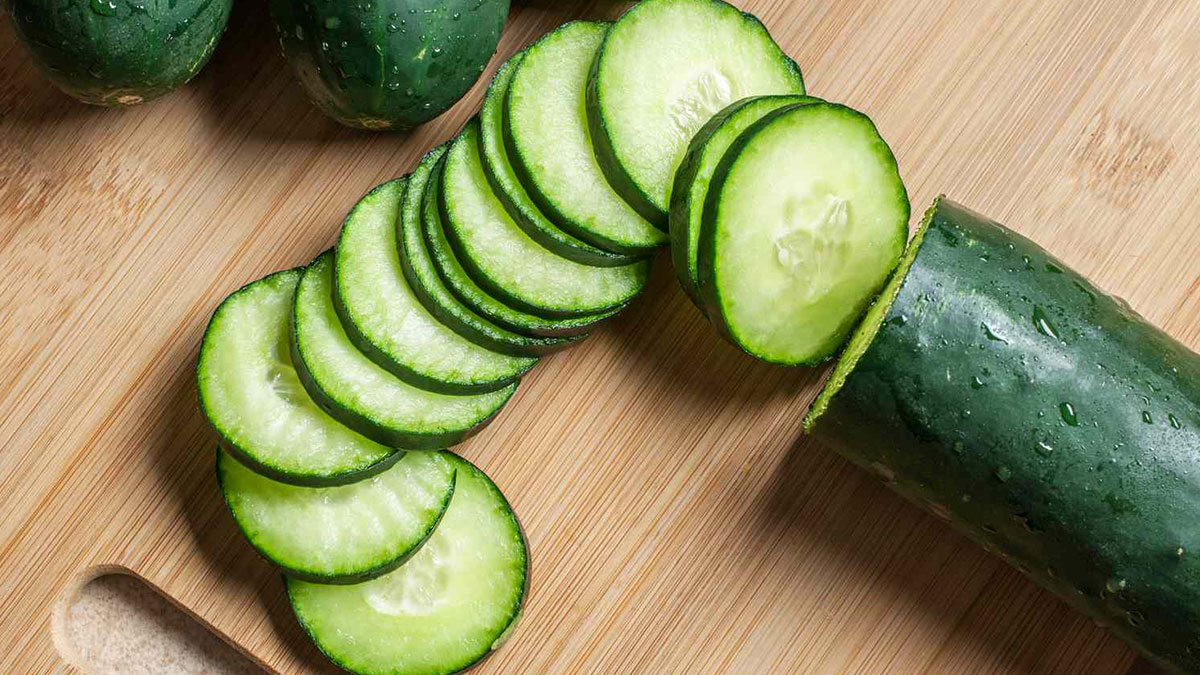 Her gün bir adet tüketmelisiniz: Adeta yeşil mucize! 'Hıyar' deyip geçmeyin, faydaları saymakla bitmiyor