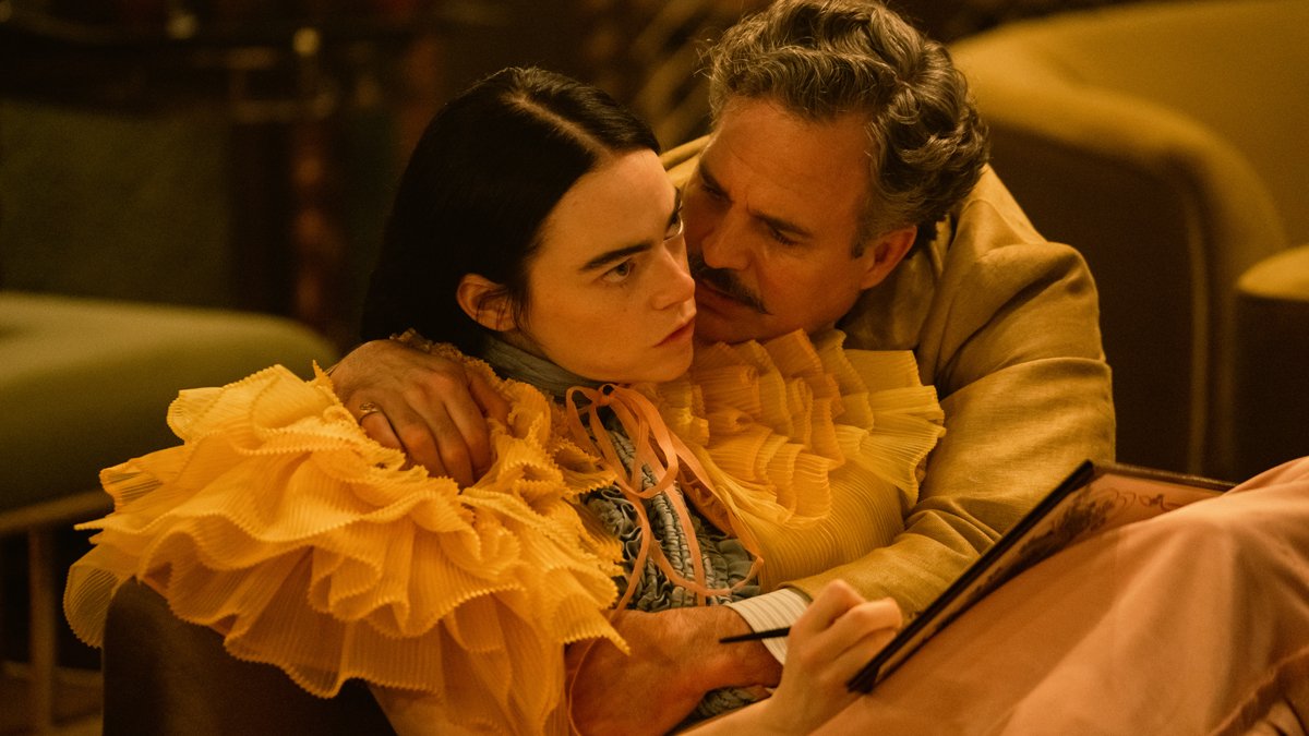 Yunan yönetmen Lanthimos'un yükselişi sürüyor: 'Altın Aslan'ın sahibi 'Poor Things' oldu