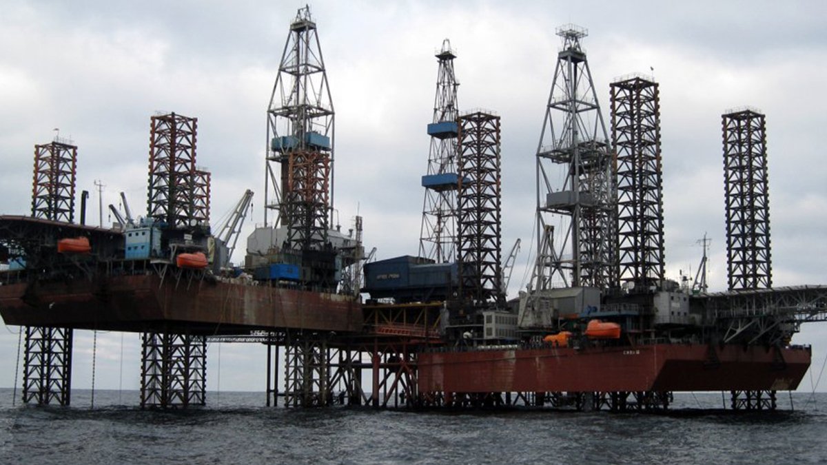 Ukrayna, Karadeniz'deki Boyko Sondaj Kuleleri'ni geri aldı