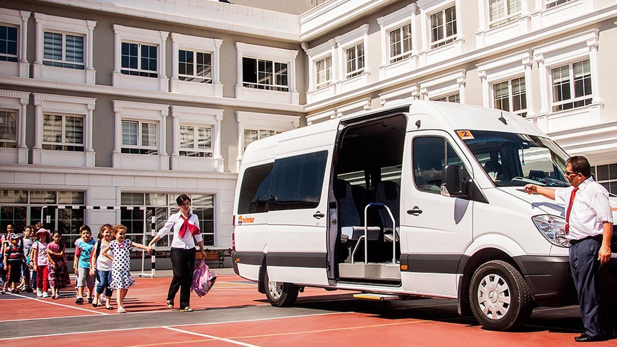 Okul servis ücretlerine maaş dayanmıyor! Servis ücretleri belli oldu, işte uzun ve kısa mesafe servis ücretleri