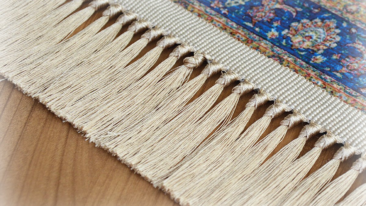 Kirlenen halı püskülleri kar gibi olacak! Bu yöntemi kesin deneyin, 10 dakikada bembeyaz oluyor