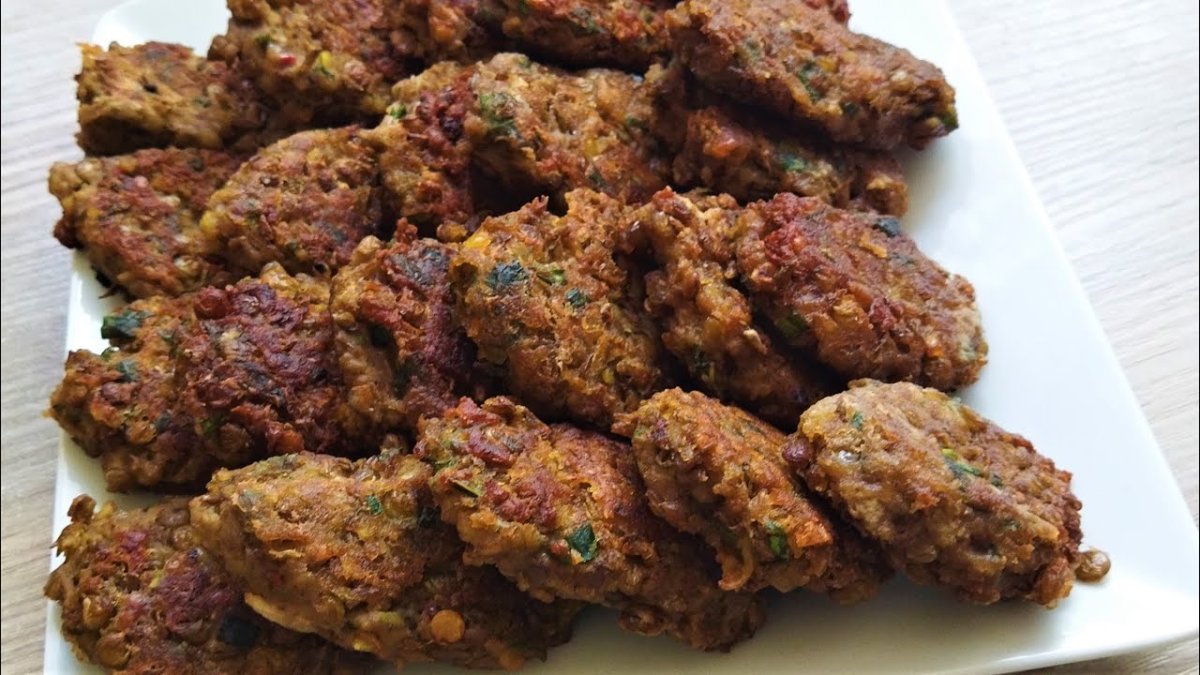 Yemesiyle, yapılışıyla herkesi büyüleyen etsiz köfte tarifi! Etsiz olduğunu kimse anlamayacak!