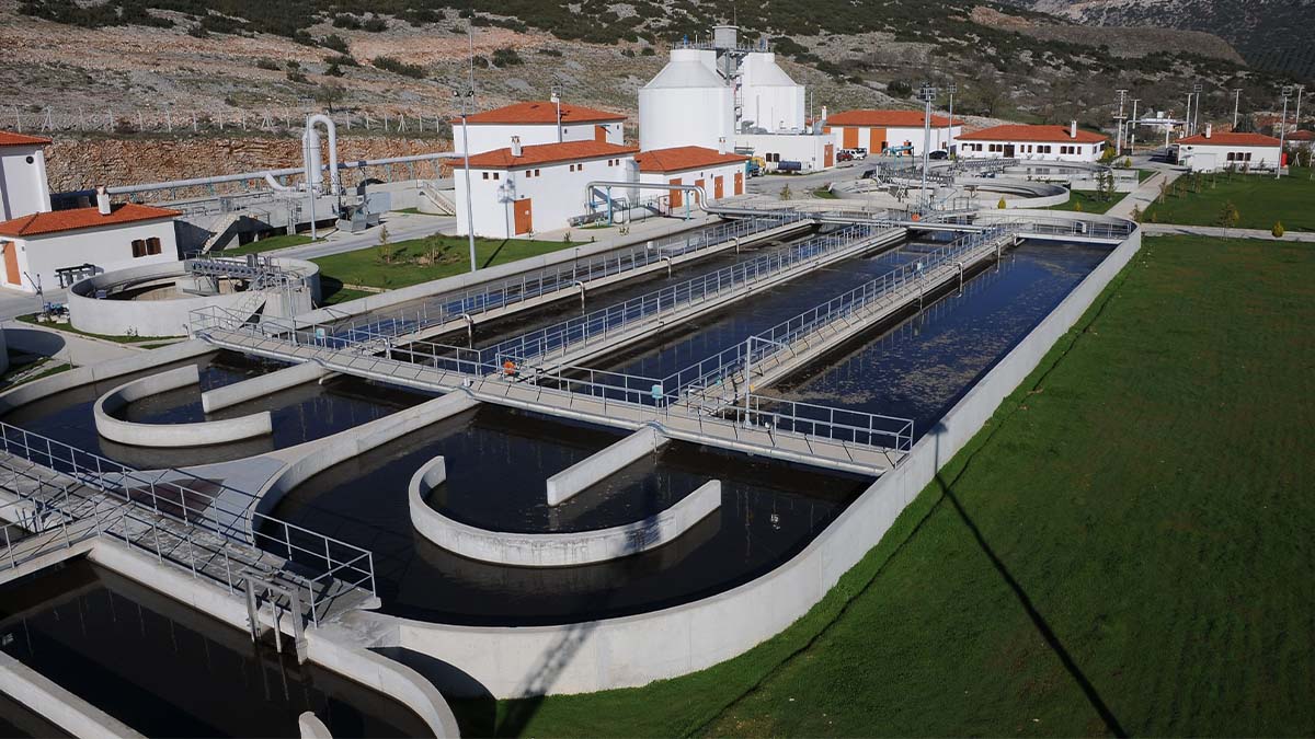 Büyükşehir yeşil alanların yüzde 90’nı arıtılmış su ile suluyor