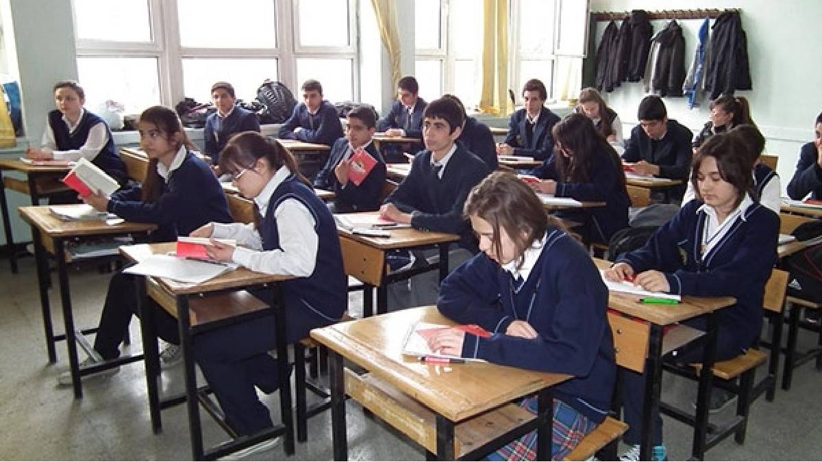 Kız ve erkek çocuklar ayrı okullarda mı okuyacak? MEB Yusuf Tekin açıkladı, karma eğitime yeni soluk gelebilir