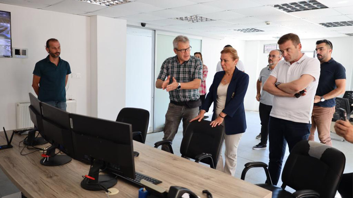 Başkan Köse mesai arkadaşlarını ziyaret etti