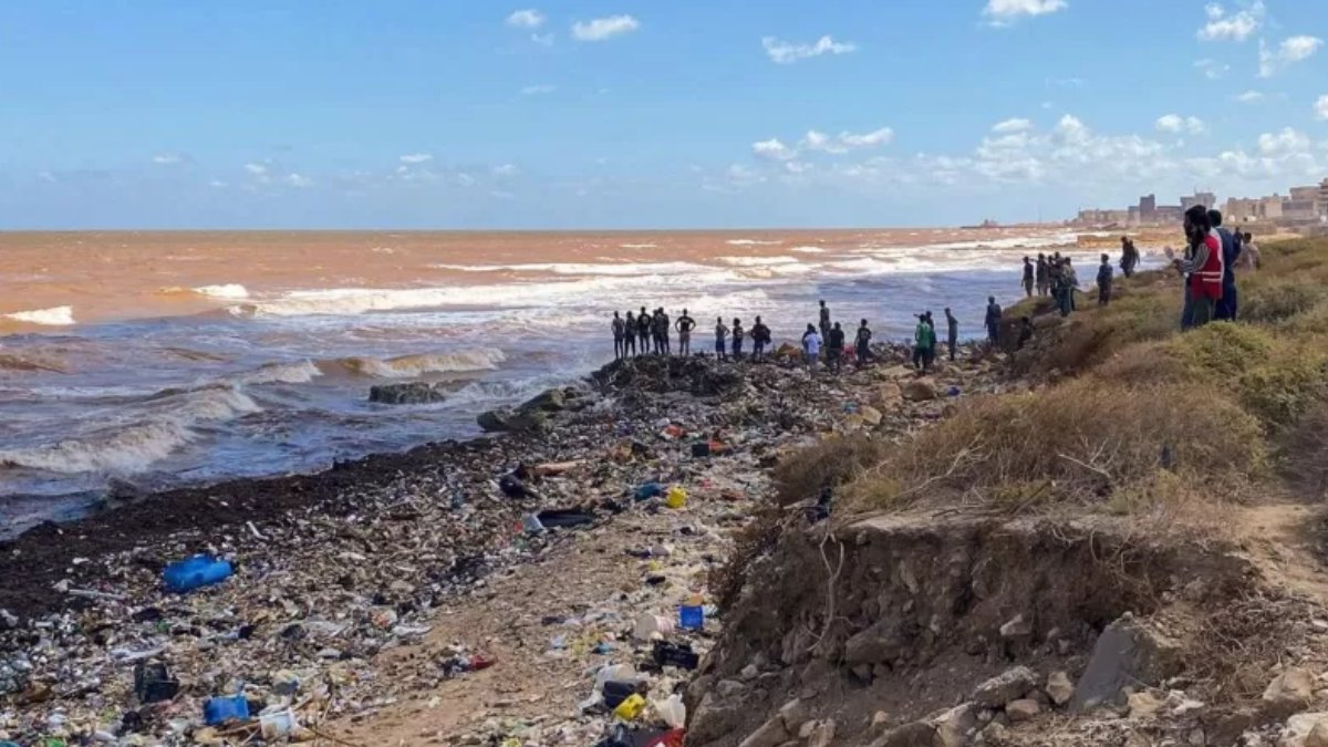 Libya'daki sel felaketinin bilançosu artıyor! 'En az 30 bin kişi evsiz'