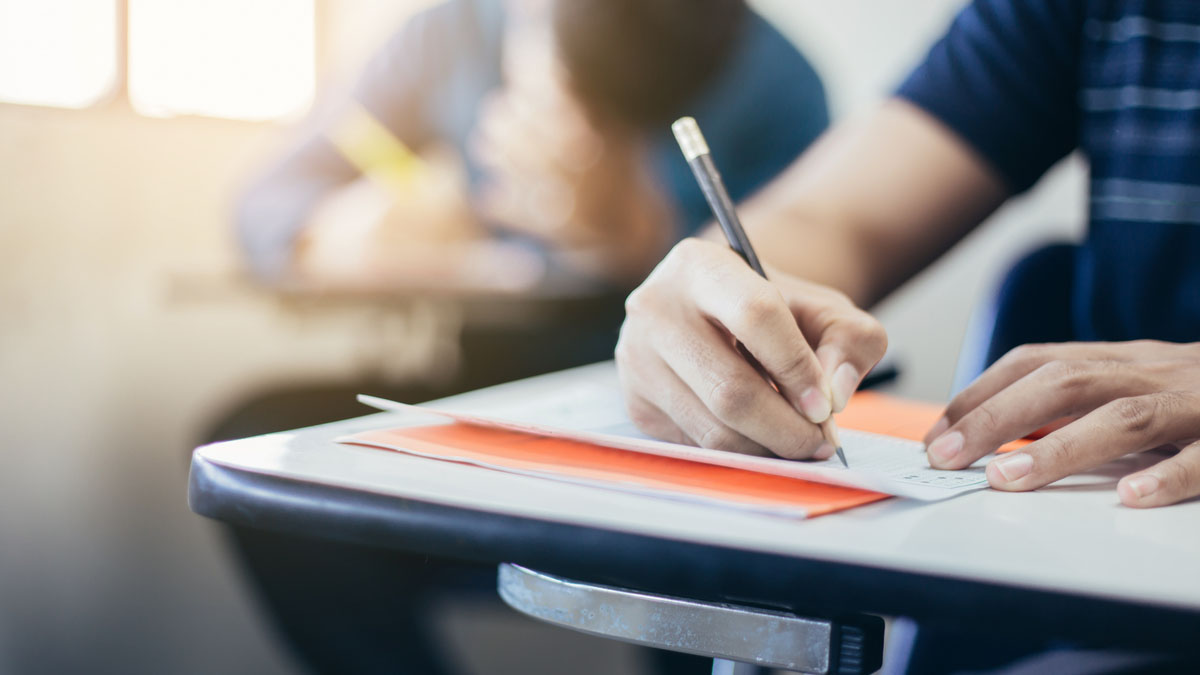 Tüm Türkiye'deki ortaokullar ve liseler için yeni karar! MEB'den az önce duyuru geldi