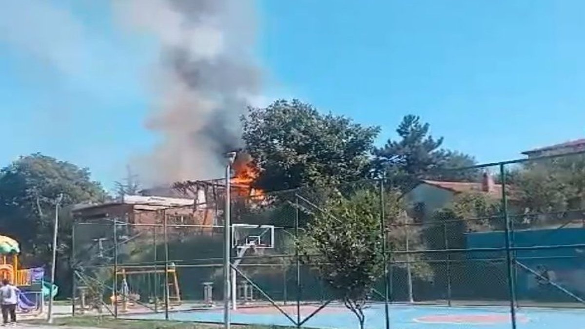Bolu'da akılalmaz olay: Kendisi ve çocuğu içerideyken evi ateşe verdi
