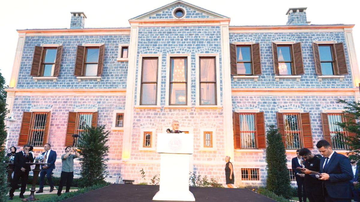 Kandilli yeni kütüphanesine kavuştu