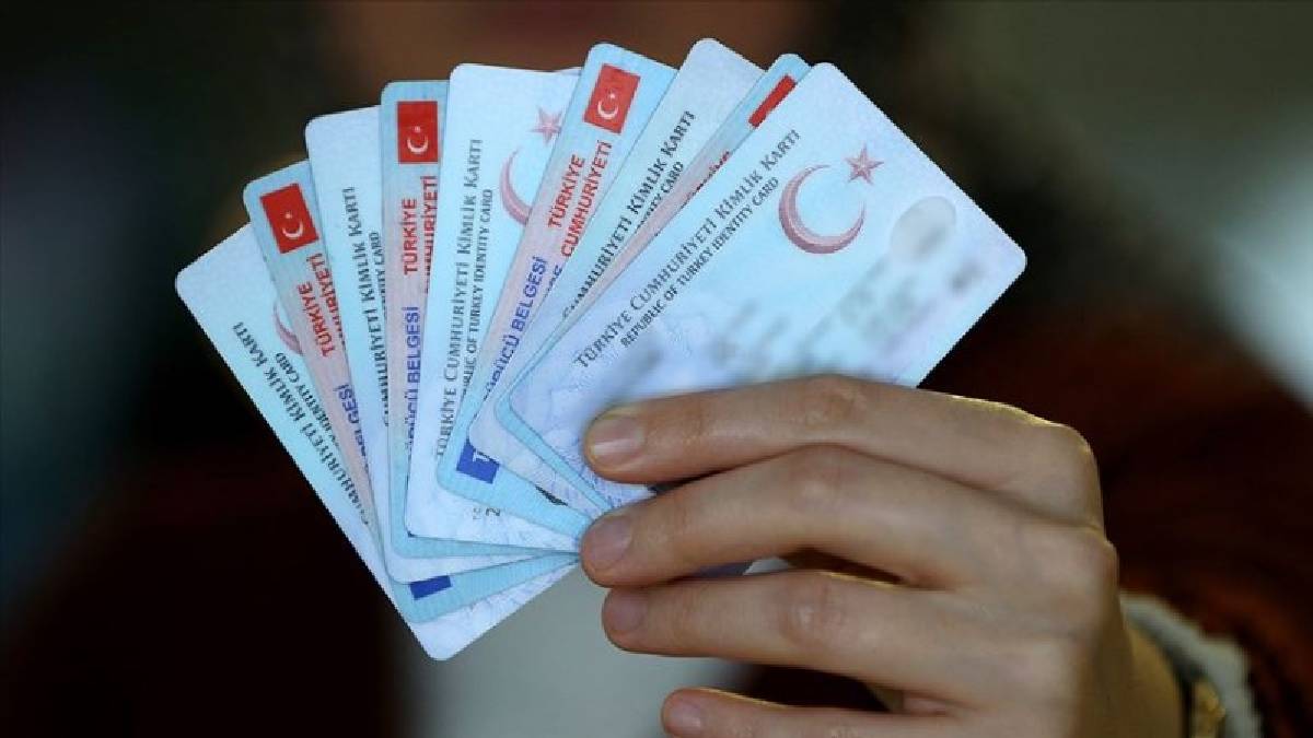 Bu ülkelere gitmek için pasaport ve vizeye gerek yok! Sadece kimlik kartınızla yurt dışına seyahat edin