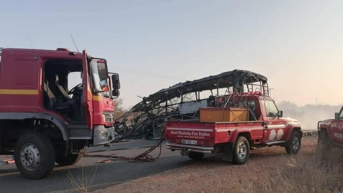 Maden işçilerini taşıyan araç kaza yaptı: 20 ölü