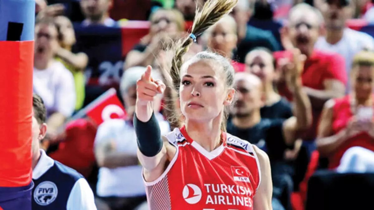 Eda Erdem'den Peru maçı değerlendirmesi: 3-0'lık skorla yolumuza devam ederiz