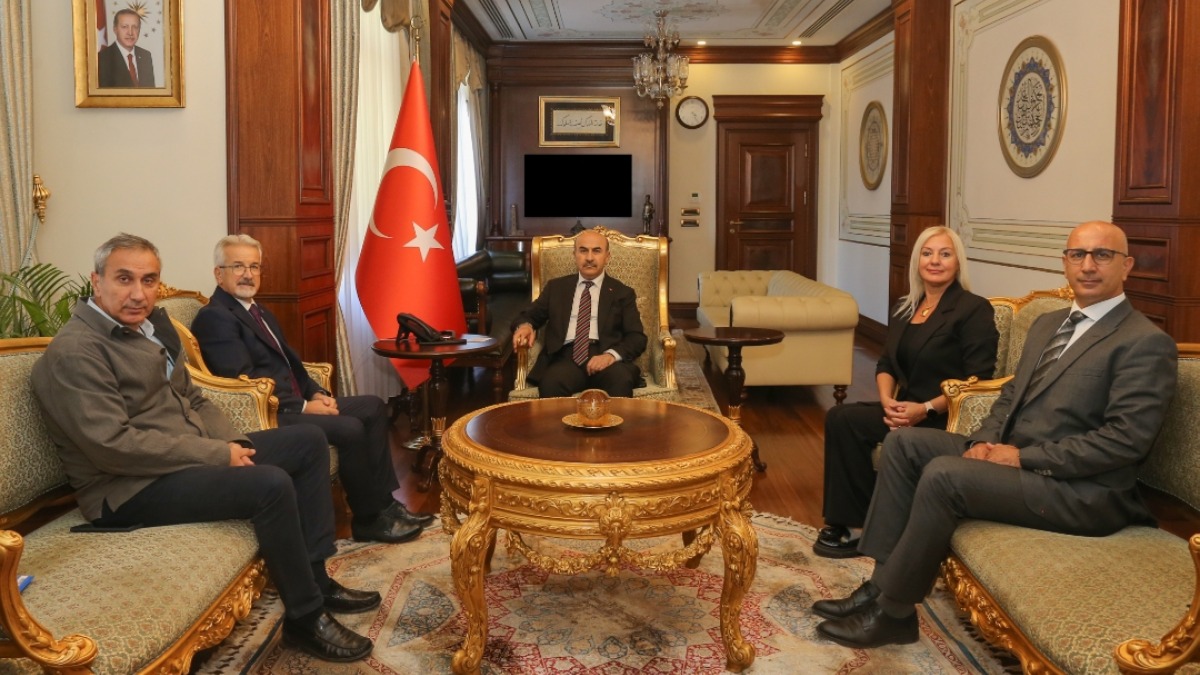 Başkan Erdem’den nezaket ziyareti