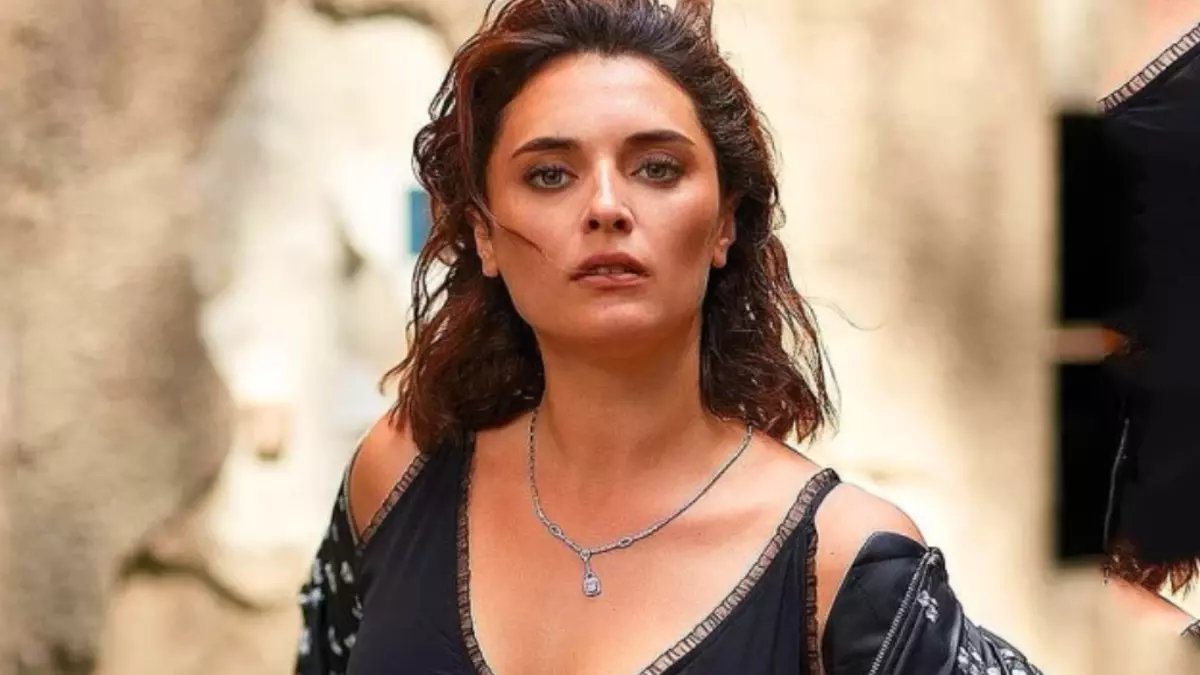 Yahşi Cazibe'nin güzeliydi! Tası tarağı toplayıp köye yerleşen Aslıhan Gürbüz ilk hasadını yaptı