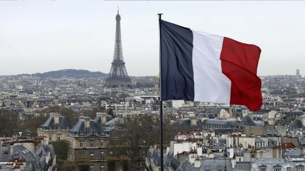 Fransa'da terör tehdidi alan 7 okul tahliye edildi