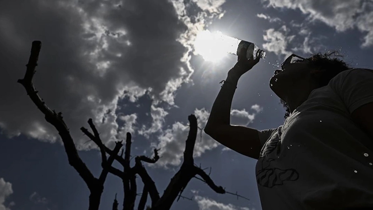 Meteoroloji 'Bu nasıl eylül' dedirtecek tahmin raporunu yayımladı: Sıcaklık 40 dereceye dayanacak!