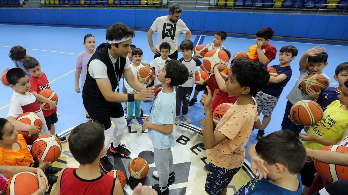 Yenimahalle Belediyesi Spor Akademisi’nde dersler başlıyor