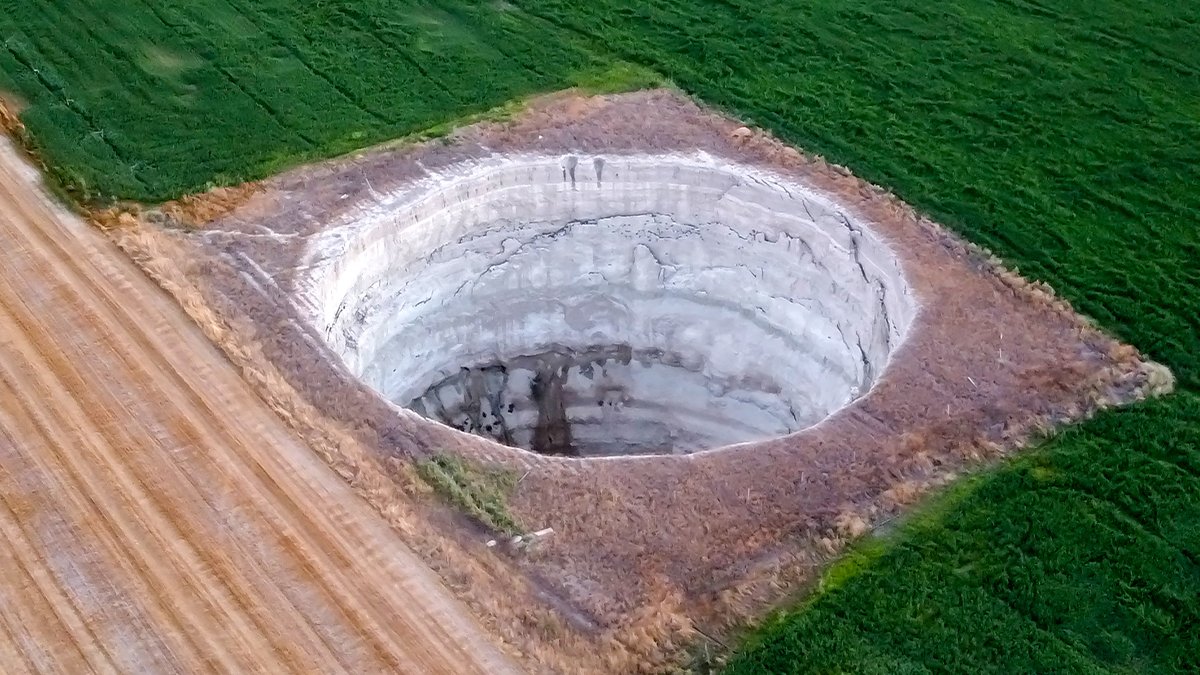 Artçı sarsıntılar tetikledi: Deprem bölgesinde 'obruk' tehlikesi
