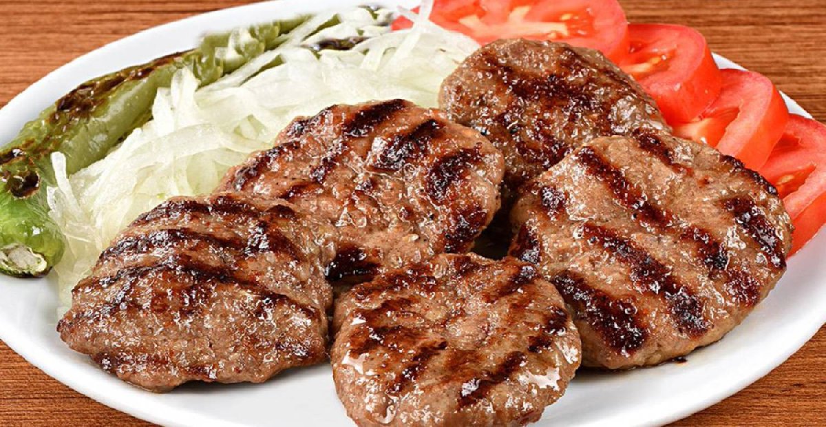 Ustaların gizlediği puf puf kabaran köftenin sırrı açığa çıktı: Lezzetli köftelerin sırrı buymuş! Bu tarife bayılacaksınız