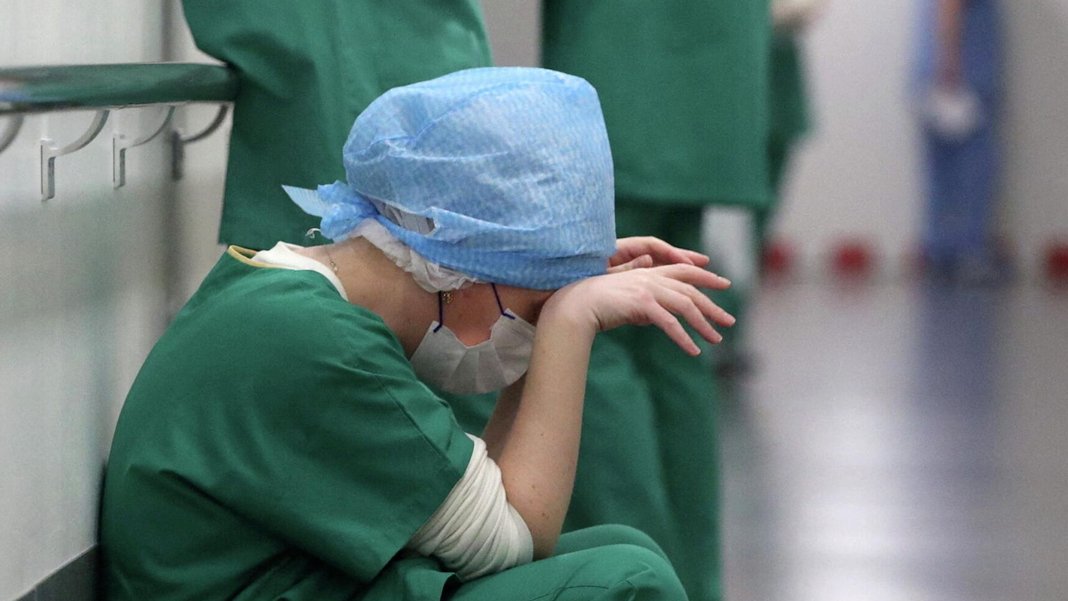 Sağlıkta şiddet durmuyor: Beyaz koda altı ayda 9 bin başvuru