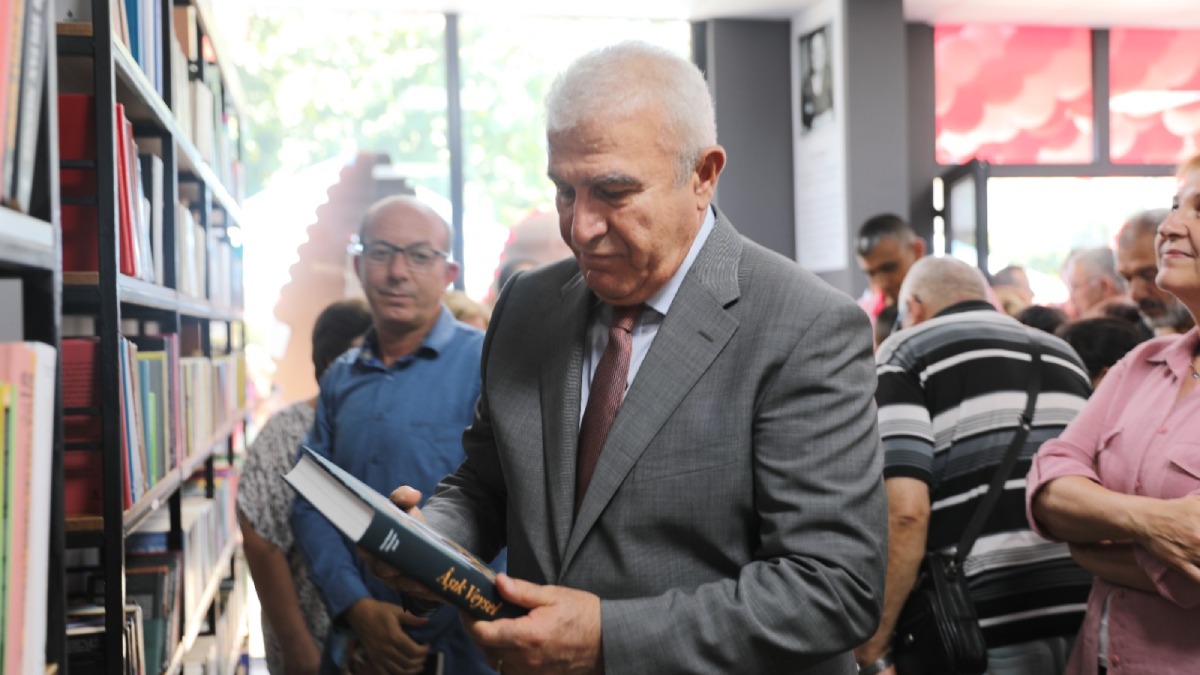 Marka hizmet kenti donatıyor