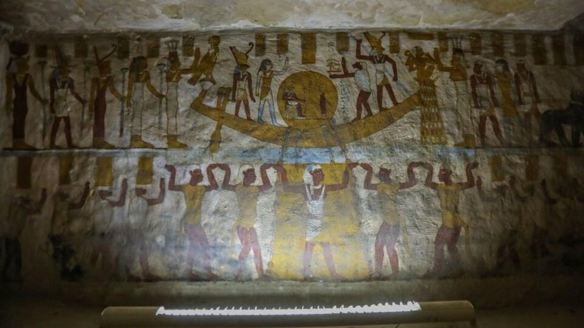 Mısır'da tarihi keşif! 2 bin 500 yıllık Afrodit Tapınağı bulundu