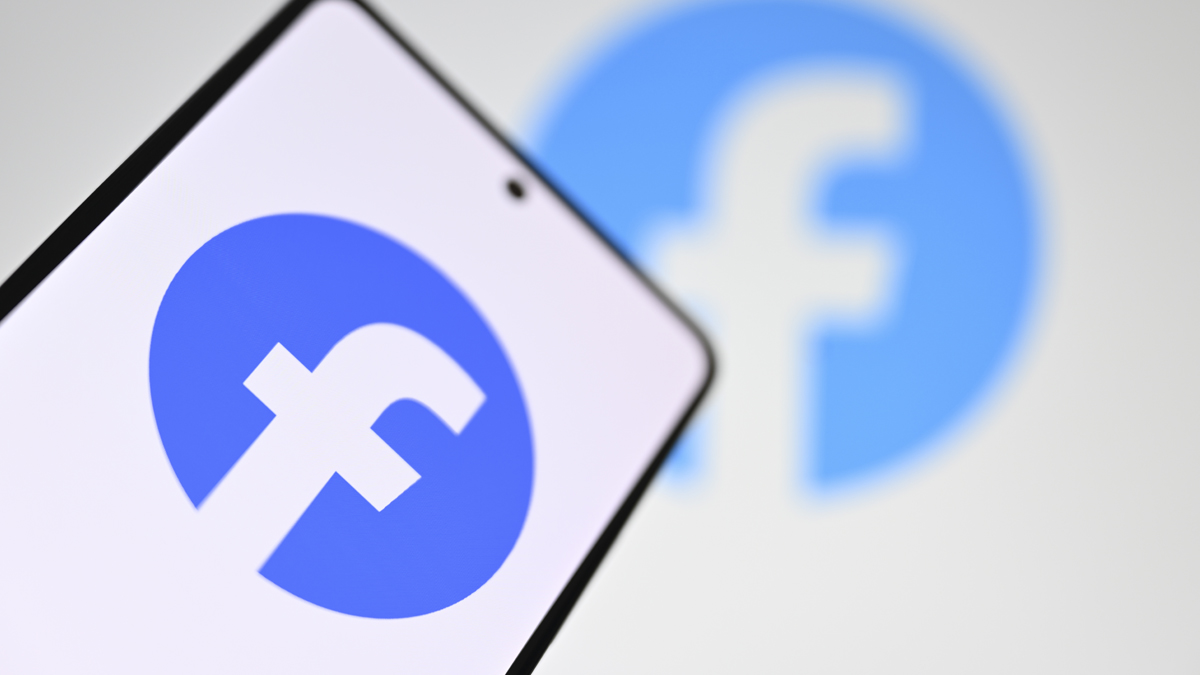 Kimse fark etmedi: Facebook logosunu değiştirdi