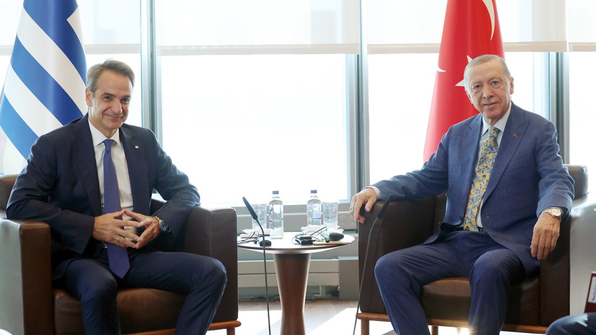 Erdoğan-Miçotakis görüşmesi Yunan basınında: Tam normalleşme 7 Aralık'ta Selanik'te