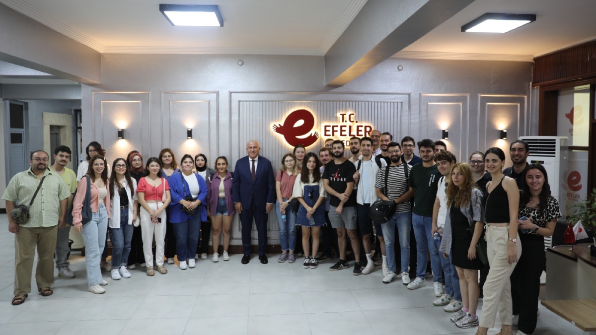 Efeler Belediyesi tıp öğrencilerini ağırladı