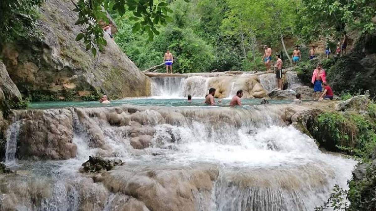 Yaz bitti tatil yapamadım diye üzülmeyin! Burası hala çok sıcak: İstanbul, Ankara, Bursa... Duyan akın ediyor