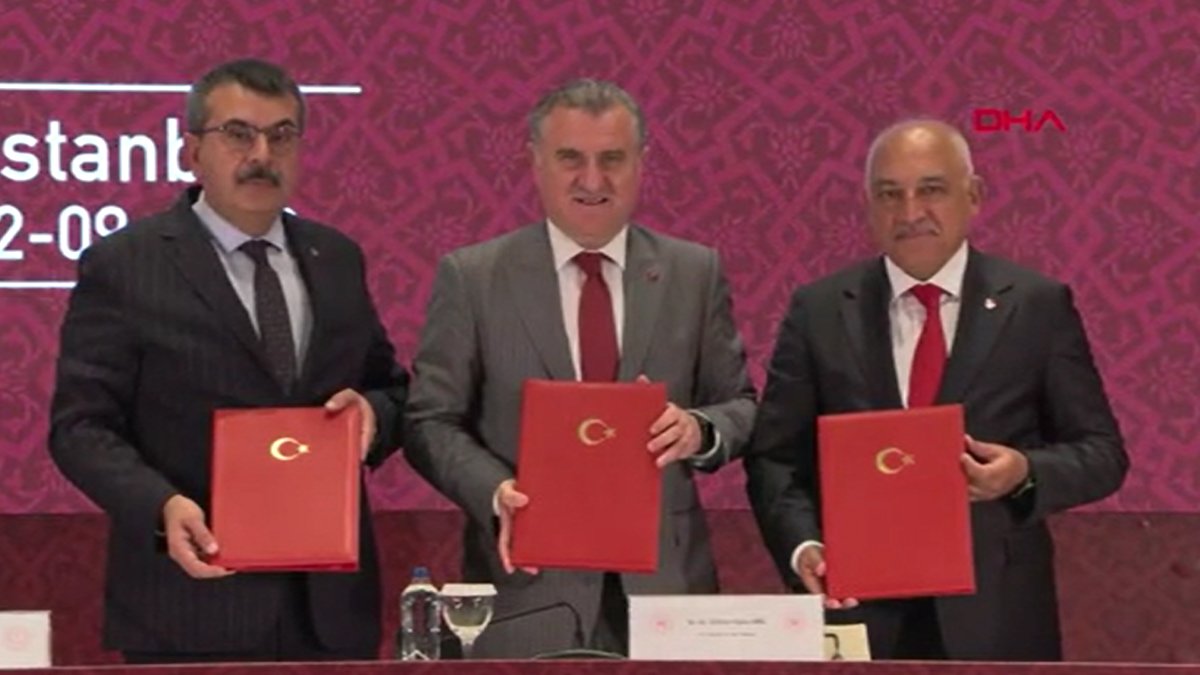 'Futbol Gelişim Projesi İş Birliği Protokolü' imzalandı